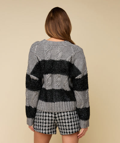 LOLA SWEATER
