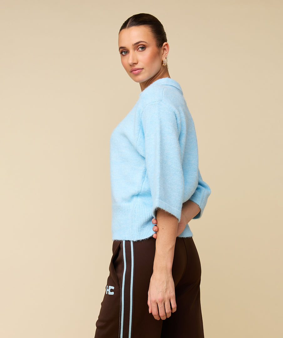 BEAU SWEATER - LIGHT BLUE