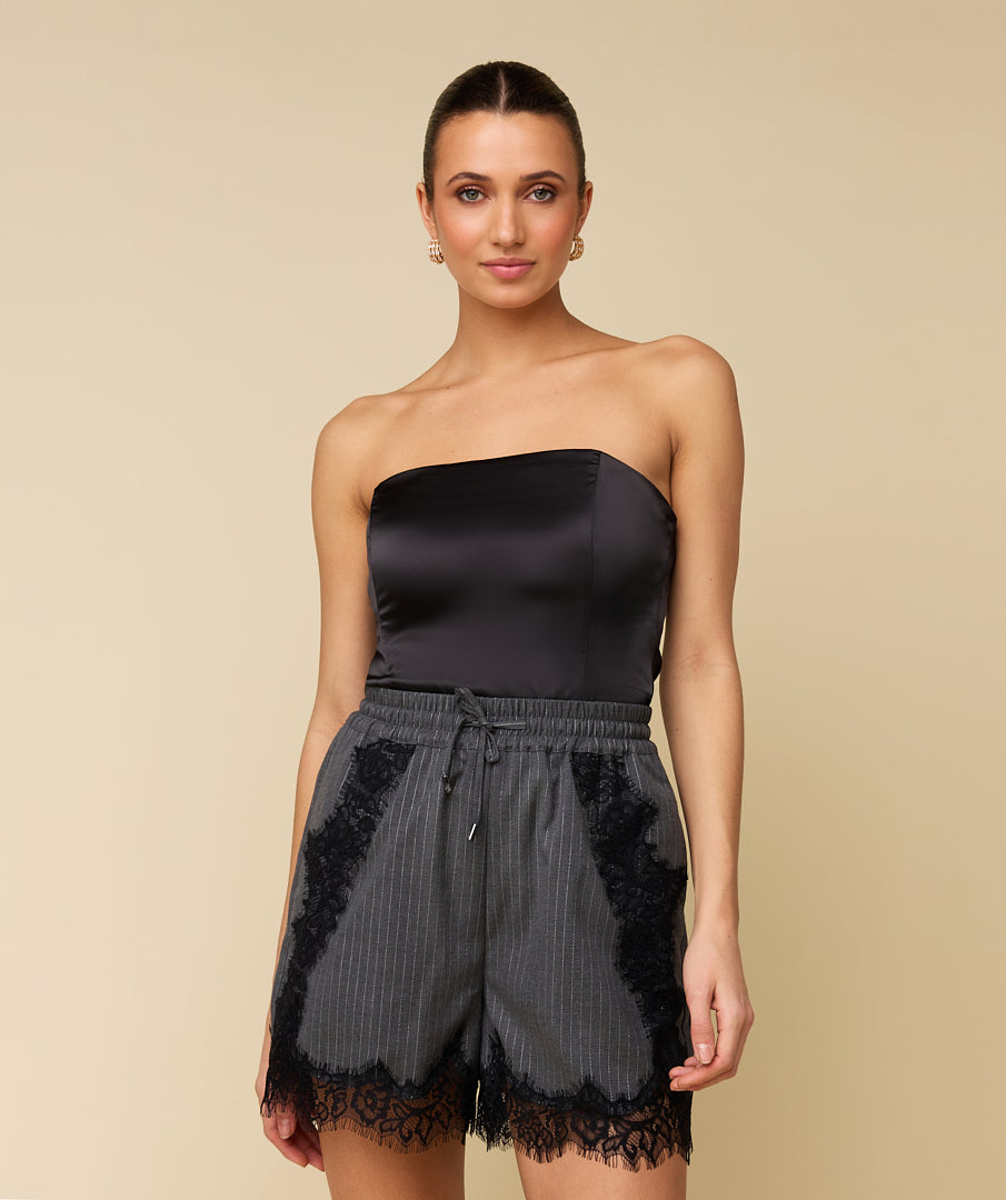 FLO SHORTS