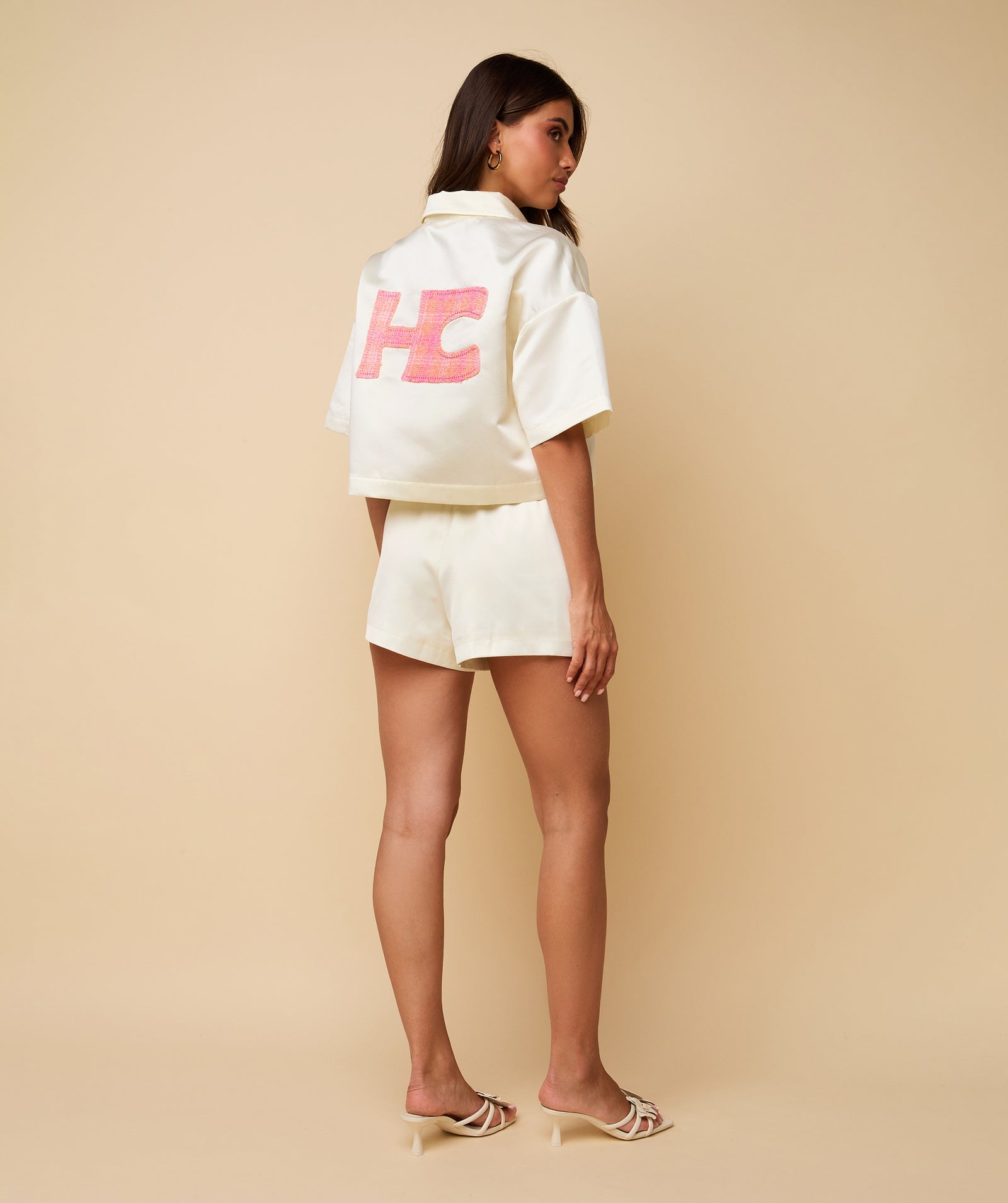 Bowy Shorts ~ Cream