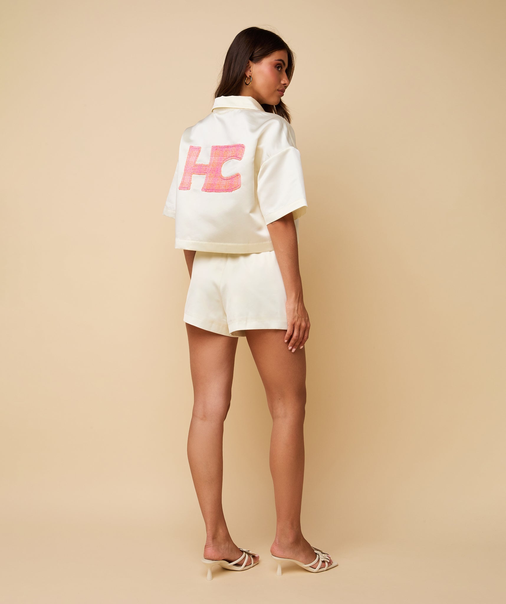 Bowy Shorts ~ Cream